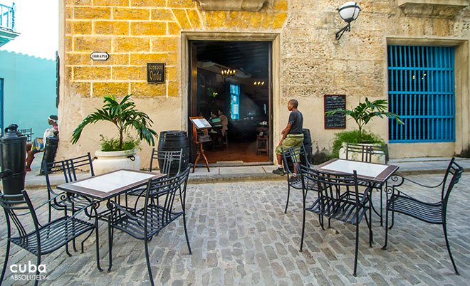 restaurant Bodegon Onda in old havana © Cuba Absolutely, 2014