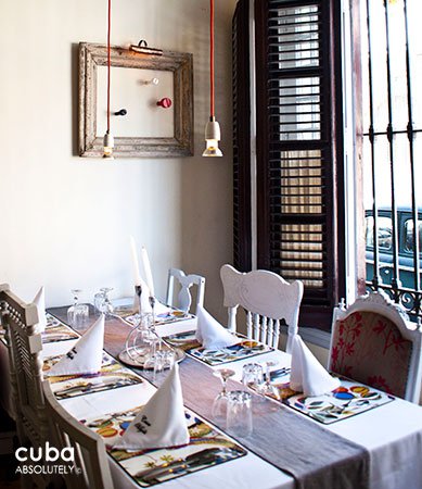 table at Casa Miglis restaurant in center havana© Cuba Absolutely, 2014