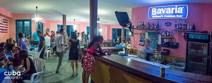 Bar at Centro Vasco club in Vedado© Cuba Absolutely, 2014