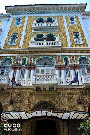 Detail of the front of Sevilla Hotel in Old Havana © Cuba Absolutely, 2014