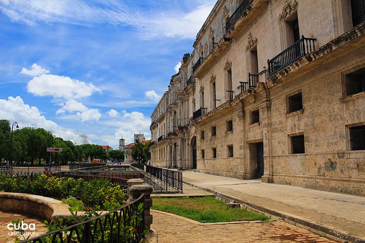 San Carlos and San Ambrosio seminary in Old havana, old building © Cuba Absolutely, 2014