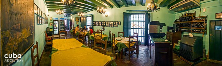 La paella restaurant in Hostal Valencia in Old Havana © Cuba Absolutely, 2014