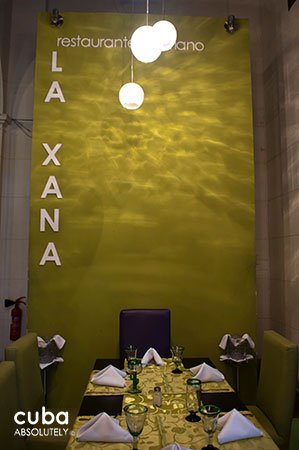 Xana restaurant in Old Havana © Cuba Absolutely, 2014