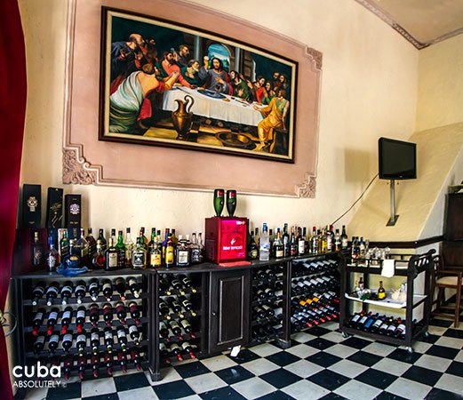 La moneda cubana restaurant in Old Havana© Cuba Absolutely, 2014