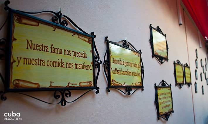 La moraleja restaurant wall © Cuba Absolutely, 2014