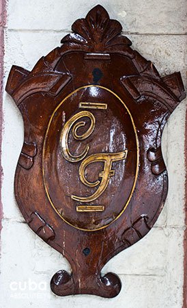 Wood sign © Cuba Absolutely, 2014