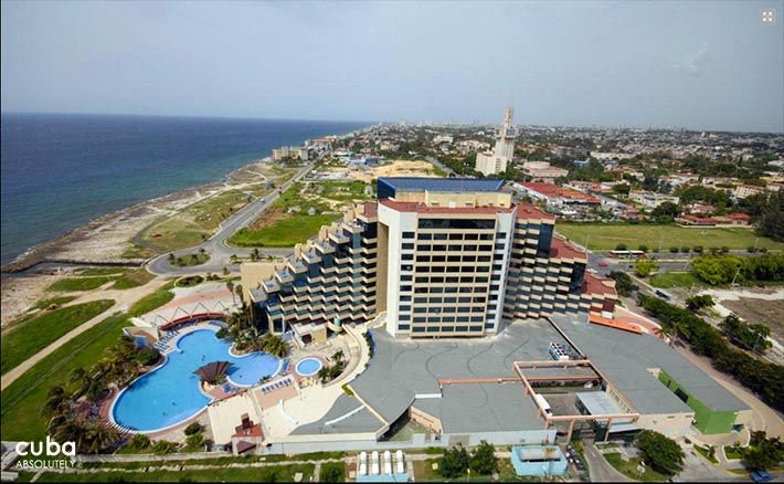 Panorama hotel in Miramar, air view © Cuba Absolutely, 2014 - 2020