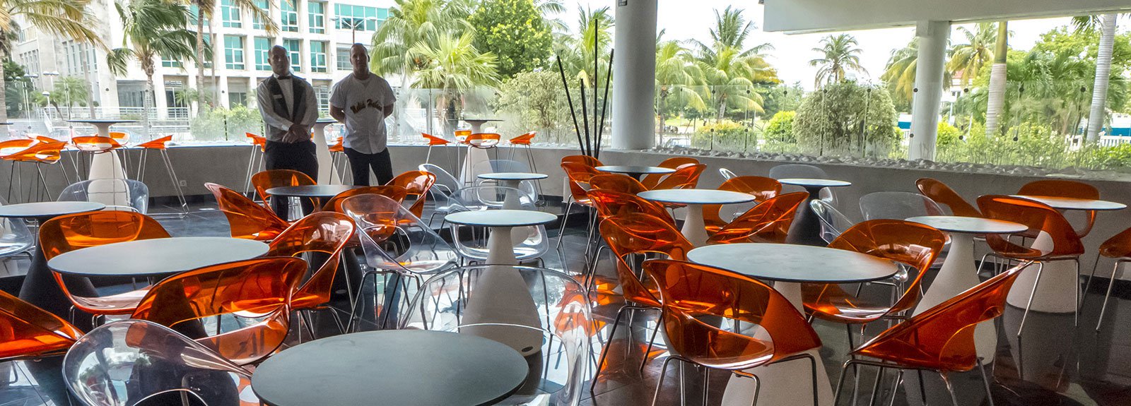 Melia Habana sport bar red chairs